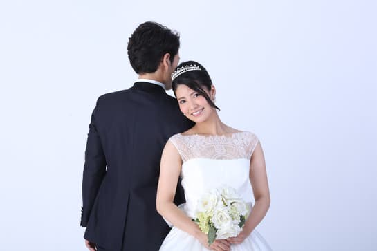 結婚相談所サンマリエ　元AKB48の倉持明日香さんと 俳優の東武志さんをイメージモデルに決定！！